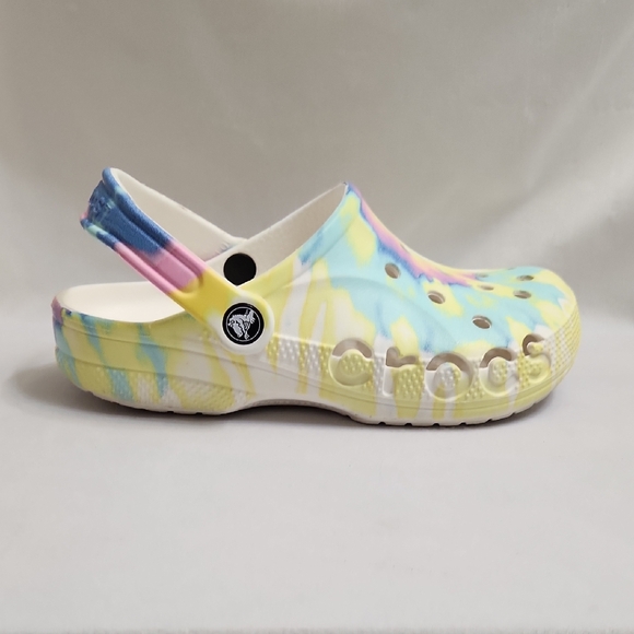 CROCS Colorful Tie-Dye Clogs (W Size 6) - Picture 1 of 13